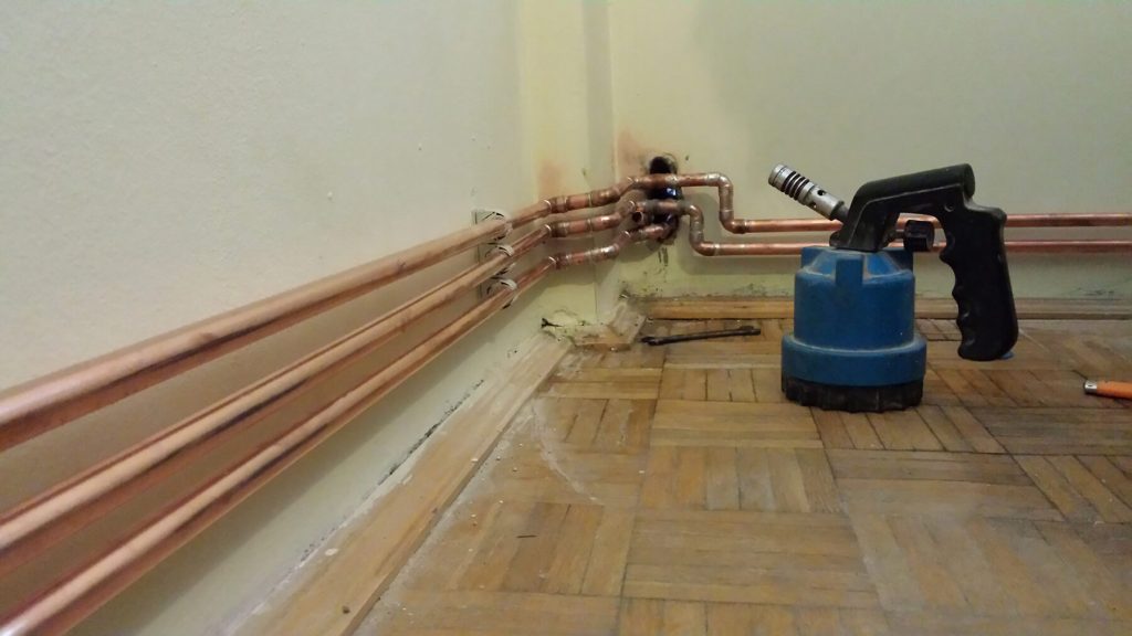 instalatii-la-rosu-2